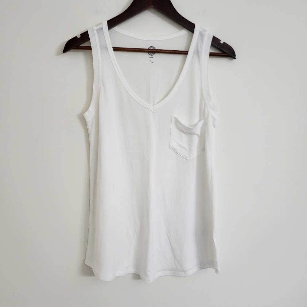 SO Womens White Basic Oversized Soft Sleeveless Pocketed Tank Top Small Normcore